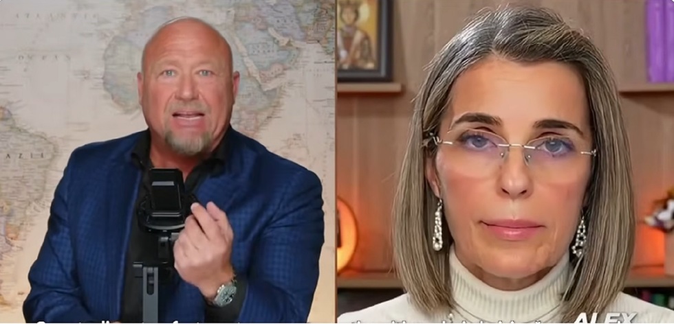 Cristela Georgescu, declaraţii despre percheziţiile de la Mogoşoaia într-un interviu cu Alex Jones. Ce acuzaţii a lansat la adresa autorităţilor