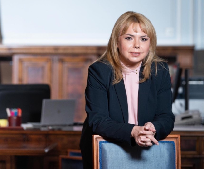 Anca Dragu, confirmată de Parlamentul de la Chişinău în funcţia de guvernator al Băncii Naţionale a R. Moldova