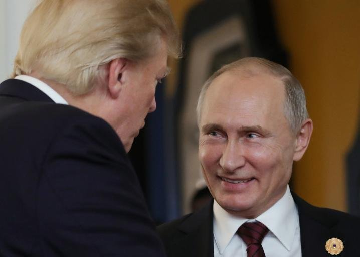 Trump spune că s-ar putea întâlni cu Putin „foarte curând” pentru a discuta despre Ucraina