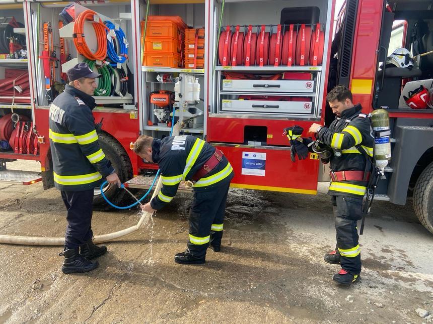 Incendiu într-o cameră tehnică a Clinicii de Pediatrie III din Cluj-Napoca. Câte persoane au fost în pericol