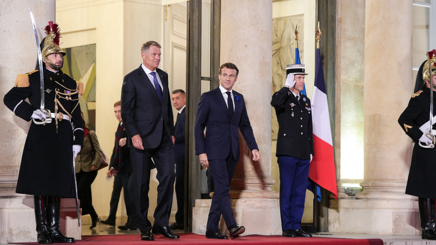 Preşedintele Klaus Iohannis participă luni, la Paris, la o reuniune de lucru privind războiul de agresiune al Rusiei împotriva Ucrainei