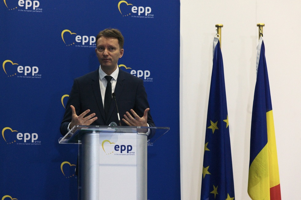 Congresul popularilor europeni - Siegfried Mureşan (PNL): Primarii liberali gospodari sunt principala noastră armă în faţa discursului antieuropean al populiştilor de la AUR