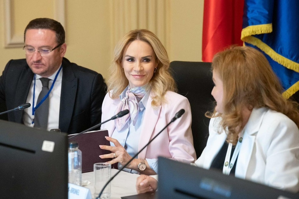 Gabriela Firea le promite bucureştenilor din Sectorul 1 că va finaliza Spitalul Metropolitan