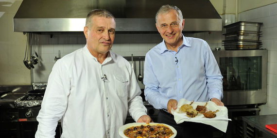 Mircea Geoană, invitat la masă în emisiunea lui Dinescu de la TVR 1