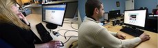 STUDIU Google. Portretul internautului român: a început să urmărească mai mult videoclipuri pe internet decât programe TV