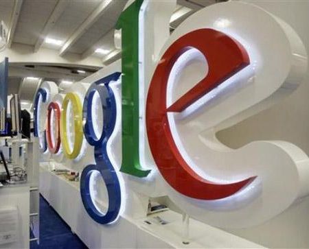Google ar putea folosi telefoanele publice pentru a oferi în New York internet wireless gratuit