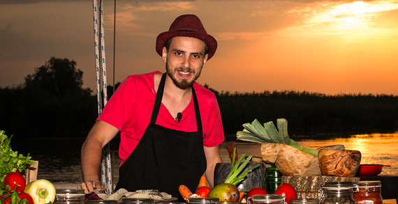 Unul dintre juraţii de la MasterChef participă la emisiunea "Trăieşte-ţi vara"