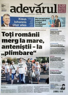 ZIARELE DESPRE VOICULESCU. Toţi românii merg la mare, anteniştii – la “plimbare”