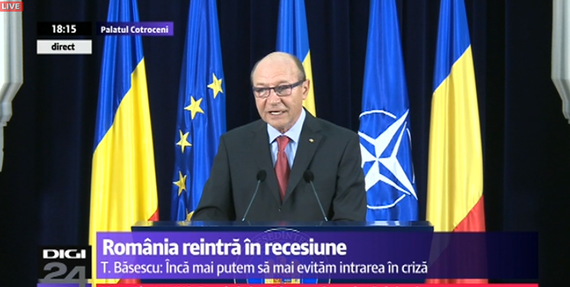 BURTIERĂ LA MINUT. Traian Băsescu, despre intrarea în recesiune, pe posturile de ştiri. Ce au pus pe burtieră Antena 3, B1 TV, România TV, Realitatea şi Digi 24