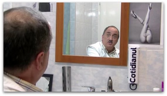 Actorul Alexandru Bindea face satiră pe cotidianul.ro: „Frizeria politică”