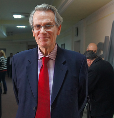 CNA funcţionează la limită. Încă un membru a ajuns la final de mandat