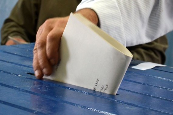 La fel ca la primul tur, Pro TV şi-a decalat filmul din seara alegerilor cu o oră.  Antena 1 întrerupe filmul. Cum afectează alegerile grilele posturilor generaliste