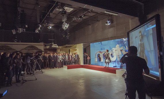 ANUNŢ DE JOB: Post TV angajează reporteri, prezentatori, editori şi oameni de vânzări. Locuri disponibile pentru profesionişti, dar şi pentru studenţi