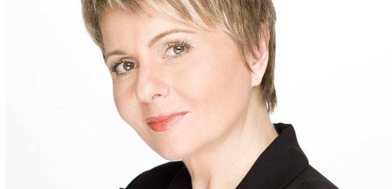 Dana Deac revine pe TV cu seria de interviuri "Eroii necesari", la TVR 1