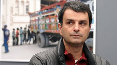 RUPTURĂ. Lucian Mîndruţă şi-a luat proiectul La Ştiri şi a plecat de la Adrian Sârbu