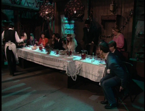 Arhiva TVR: „Nunta” de A. P. Cehov, în regia lui Beatrice (Bleonţ) Rancea, astăzi, la TVR 2