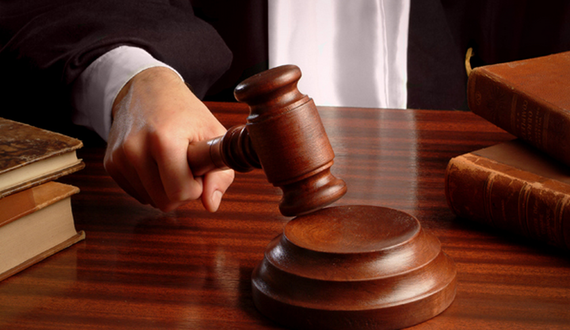 Companiile de cablu Comcast şi Time Warner Cable, date în judecată pentru 20 de miliarde de dolari sub acuzaţia de rasism