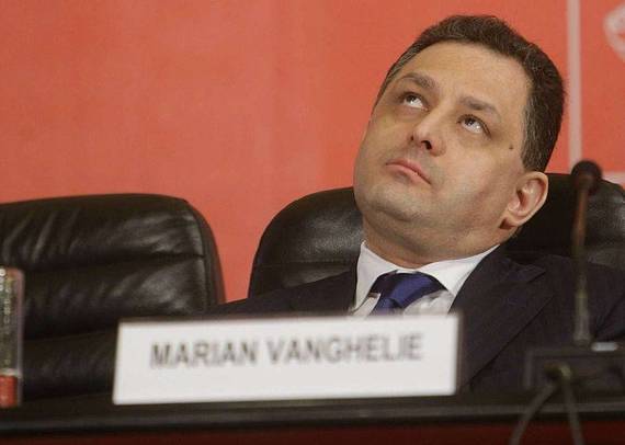 B1 TV, despre contractul din cazul Vanghelie: Contractul, mediaplan-urile, factura sunt documente care atestă într-o transparenţă totală legalitatea acestei tranzacţii