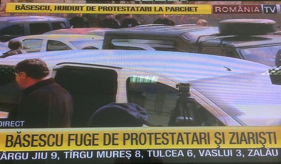 BURTIERA LA MINUT. Băsescu la Parchet. România TV, cele mai tendenţioase burtiere