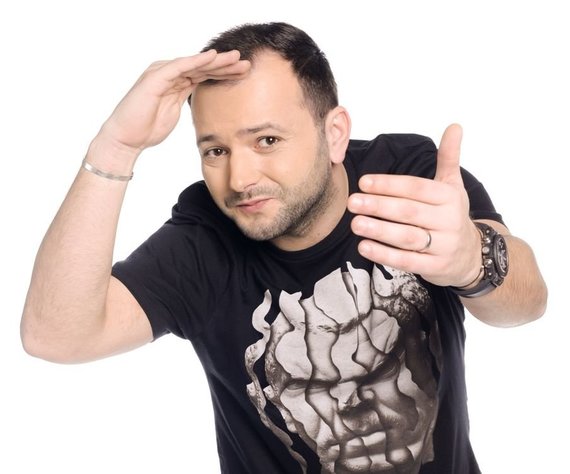 Mihai Morar va face interviu cu Robbie Williams