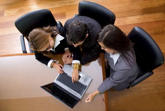 PREMIERĂ. Marea Britanie, prima ţară în care publicitatea digitală va avea jumătate din totalul veniturilor