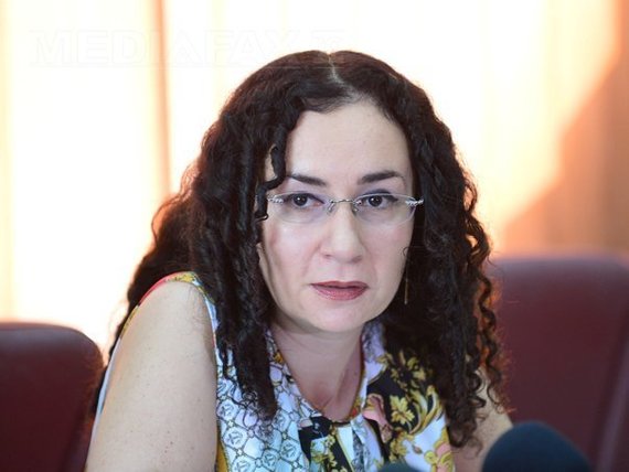 DECIZIE DEFINITIVĂ. Antena 3 a pierdut un proces cu Oana Schmidt Hăineală şi trebuie să plătească daune de 10.000 de euro