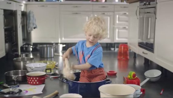 Cohn&Jansen JWT, premiat pentru cea mai eficientă campanie pentru Aqua Carpatica. Gala Effie, presărată cu glume legate de pitch-ul Carreforur