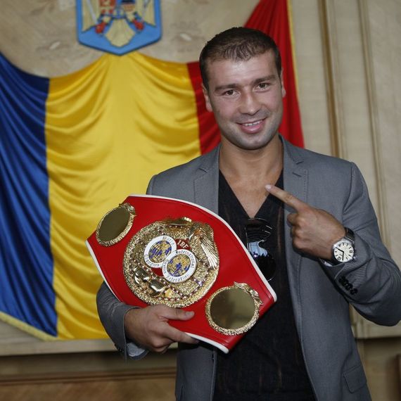 Meciul lui Lucian Bute cu Andrea Di Luisa, difuzat duminică la TVR 1