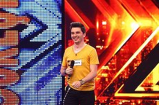 Solistul trupei Jukebox, de la Cronica Cârcotaşilor, concurează la X Factor