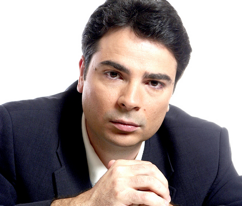 Claudiu Lucaci, reinstalat de instanţă la şefia ştirilor TVR după ce a câştigat un proces cu postul public. Jurnalistul trebuie să primească despăgubiri