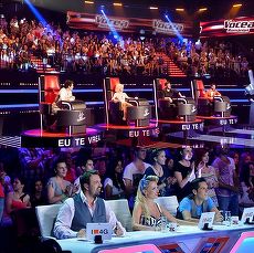 Galele live X Factor încep pe finala Vocea României