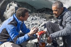 FOTO. De Crăciun, Obama şi Bear Grylls în salbaticie, pe Discovery Channel