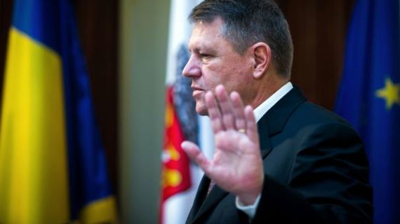 GHINION. Iohannis l-a depăşit pe Băsescu la numărul de fani pierduţi într-o singură zi. Topul celor mai mari scăderi de pe Facebook.