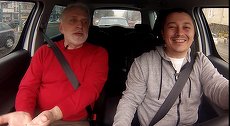 VIDEO. Un fost Guerrilla face interviuri „isteţe” în maşină. Doru Antonesi, Moise Guran şi Cornel Ilie, printre pasageri