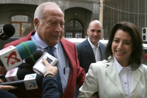 Sentinţe în dosarul de şantaj Antene - RCS. Sorin Alexandrescu, 3 ani şi 6 luni de închisoare pentru şantaj. Amendă penală la Antena Group