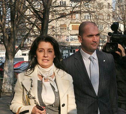 Camelia Voiculescu şi Sorin Alexandrescu, mesaj intern pentru angajaţi: „Bunul mers al activităţii companiilor din grup nu este afectat”