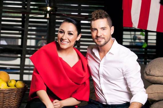 David Bisbal cântă cu Andra la Românii au talent