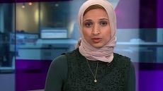 Sute de plângeri în Marea Britanie după ce un editor The Sun a criticat relatarea atacului de la Nisa făcută de o jurnalistă cu văl islamic