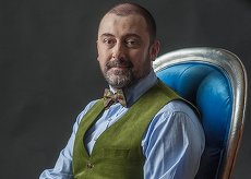 Realizatorul Tv Cătălin Ştefănescu a scris prima piesa de teatru din Romania care organizează casting pentru spectatori