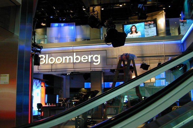 Agenţia News.ro, contract cu Bloomberg