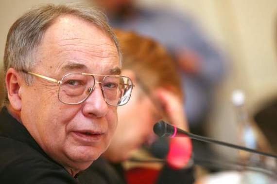 Ovidiu Ioaniţoaia revine cu emisiunea Tribuna Zero la Europa FM