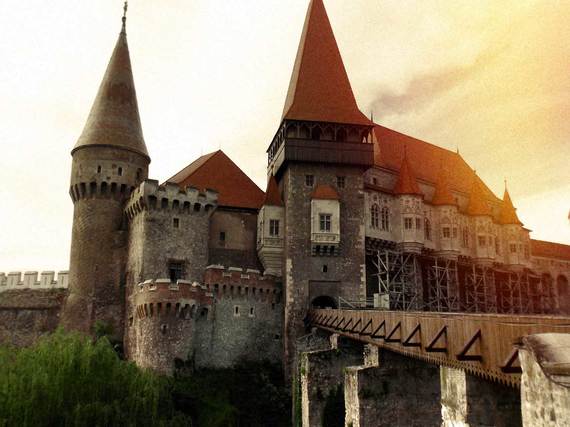 O nouă producţie de realitate virtuală marca Discovery, filmată în România. Parte din conţinutul video, preluat de o televiziune din State