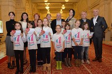 VIDEO. Ce-au făcut la Parlament Andreea Marin, Tily Niculae, Virgil Ianţu şi trupa Itsy Bitsy