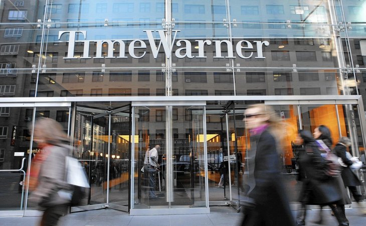AT&T, la un pas să cumpere Time Warner, care deţine şi compania-mamă a Pro TV, într-o tranzacţie-record