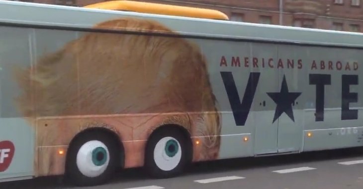 Trump îşi dă ochii peste cap pe autobuzele din Danemarca. O inedită campanie "Hai la vot!"