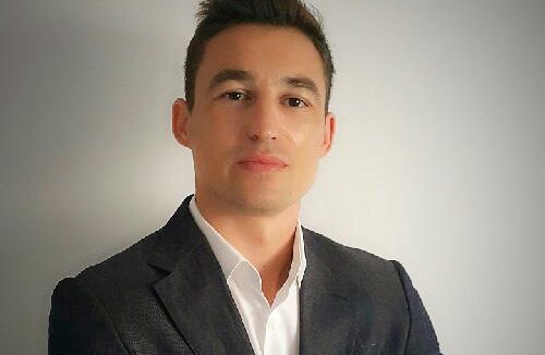 Marius Gavrilă, fost Mediafax, directorul de vânzări al grupului din care face parte Vocea.biz. „Mai dezvoltăm încă 9 - 10 site-uri pe internaţional”