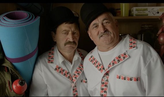 VIDEO. Ardealul, campanie pentru mâncarea tradiţională ...la conservă. Strategi: Arsenoaiei & Mătăşel