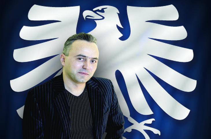 Cristian Lipan, încă un design premiat: Pentru Vecinul.net. Portofoliu impresionant pentru designerul român