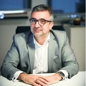 SENAT. Fostul manager media Lucian Romaşcanu şi un fost membru CNA, în comisia de media