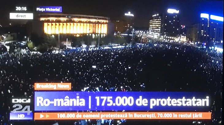 19.00. Digi 24: Ro-Mânia. Protestele pe TV. România TV: În piaţă e o turmă de ciudoşi. Pro TV şi Antena 1, tot jurnalul despre subiect